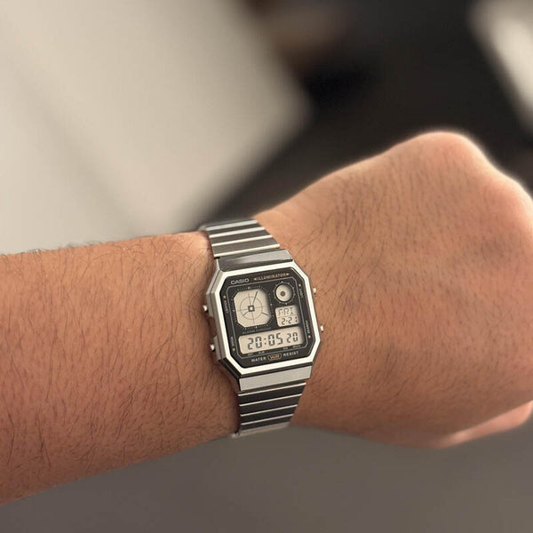 Casio Vintage A130WE-1A Unisex Digital Watch Silver Stainless Steel Strap