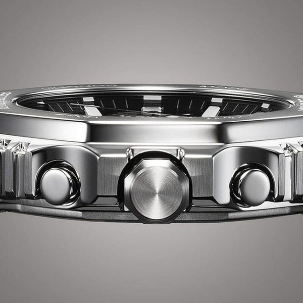 Casio G-Shock GMC-B2100AD-2A Men Analog-Digital Watch w. Bluetooth Silver Stainless Steel Strap