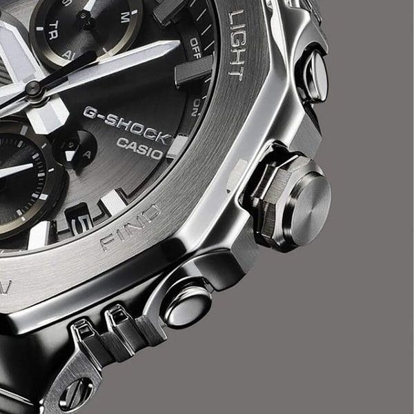 Casio G-Shock GMC-B2100AD-2A Men Analog-Digital Watch w. Bluetooth Silver Stainless Steel Strap