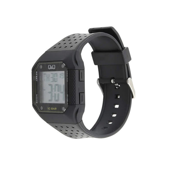 Q&Q Watch By Citizen M158J005Y Men Digital Watch with Black Rubber Strap