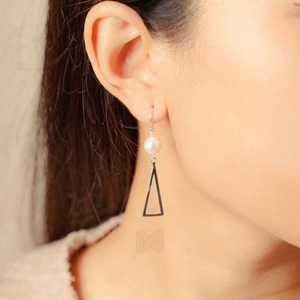 MILLENNE Millennia 2000 Freshwater Pearls Triangle Hook and Beaded Silver Dangle Earrings with 925 Sterling Silver