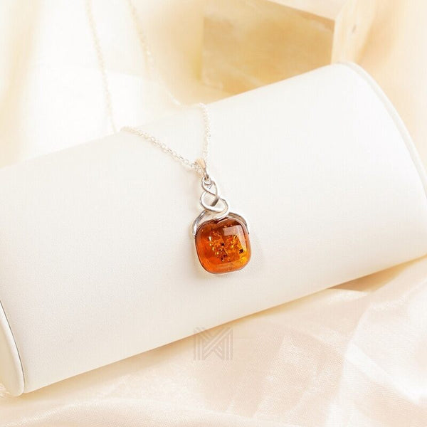 MILLENNE Multifaceted Baltic Amber Twine Silver Pendant with 925 Sterling Silver