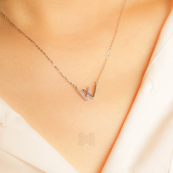 MILLENNE Minimal Studded W Cubic Zirconia White Gold Necklace with 925 Sterling Silver