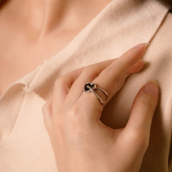 MILLENNE Millennia 2000 Gothic Heart White Gold Ring with 925 Sterling Silver