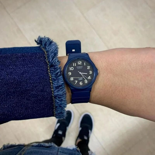 Casio Men's Analog Watch MQ-24UC-2B Blue Resin Band Watch for mens