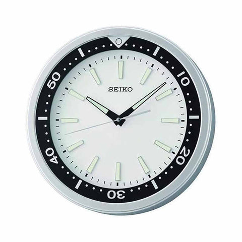 Seiko QXA723S White Color Analog Wall Clock