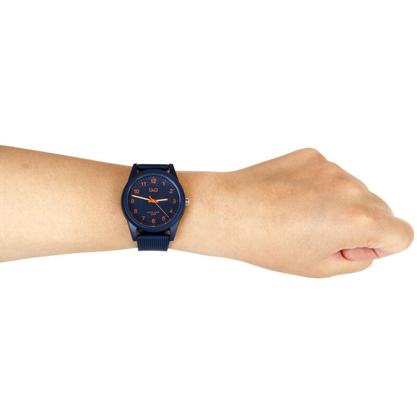 Q&Q Watch By Citizen VS12J012Y Men Analog Watch with Blue Rubber Strap