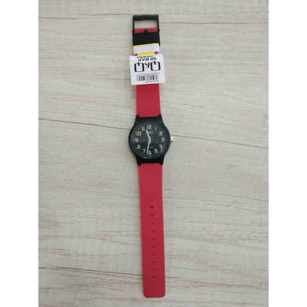 Q&Q Watch by Citizen VS50J013Y Men Analog Watch with Red Rubber Strap