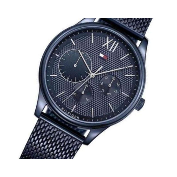 Tommy Hilfiger Men's 1791421 Damon Blue Dial Stainless Steel Mesh Watch (Blue)