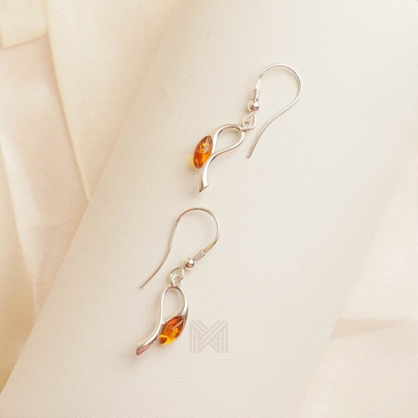 MILLENNE Multifaceted Baltic Amber Rosebud Silver Earrings with 925 Sterling Silver
