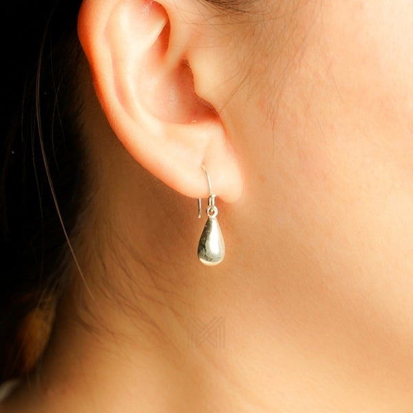MILLENNE Minimal Droplet Silver Hook Earrings with 925 Sterling Silver