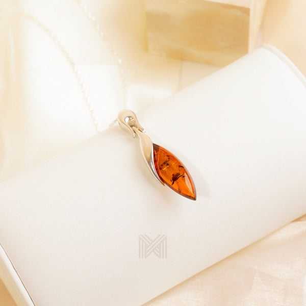MILLENNE Multifaceted Baltic Amber Mystique Drop Silver Pendant with 925 Sterling Silver