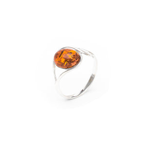 MILLENNE Multifaceted Baltic Amber Oval Detailed Silver Ring with 925 Sterling Silver