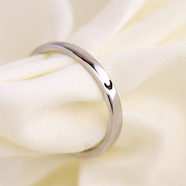 MILLENNE Minimal Moon Band White Gold Ring with 925 Sterling Silver