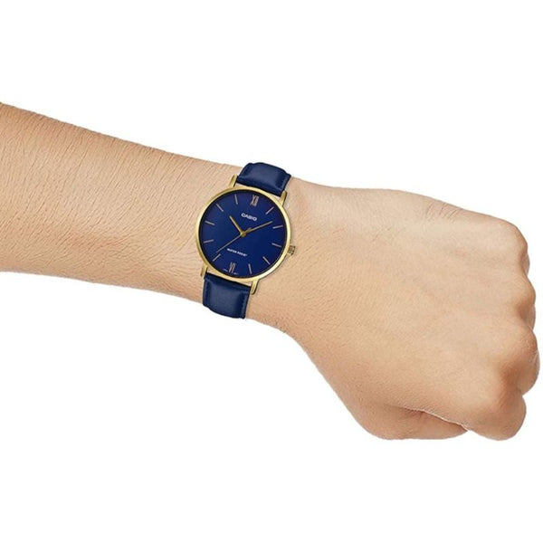 Casio Men's Analog Watch MTP-VT01GL-2B Blue Leather Watch