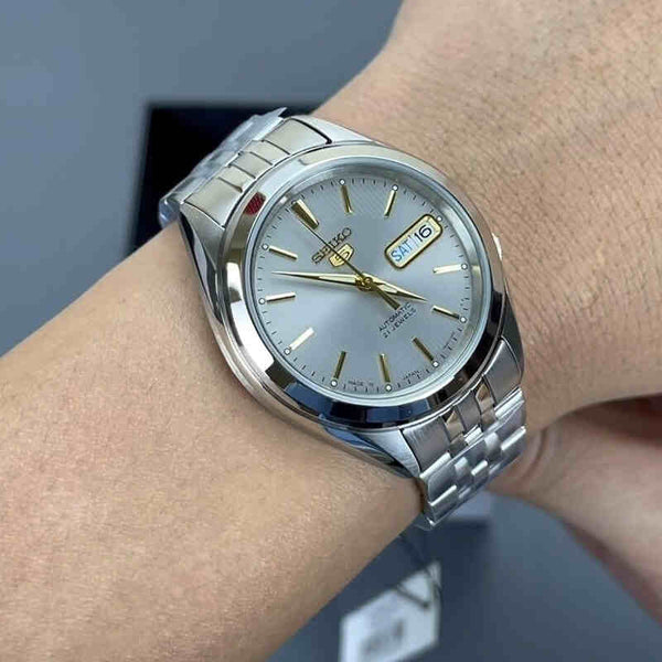 Seiko 5 21 Jewels SNKL19J Men's Automatic Watch Silver Stainless Steel Strap