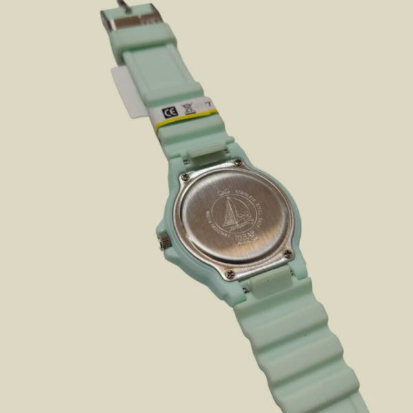 Q&Q Watch by Citizen VR19J022Y Kids Analog Watch with Green Rubber Strap