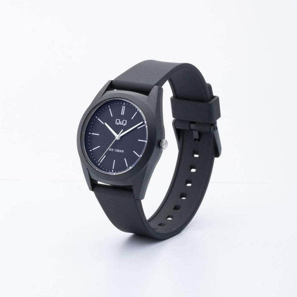Q&Q Watch by Citizen VS22J006Y Men Analog Watch with Black Rubber Strap