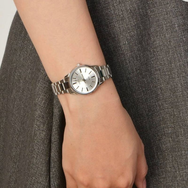 Casio Women's Analog Watch LTP-1303D-7AV Silver Stainless Steel Watch